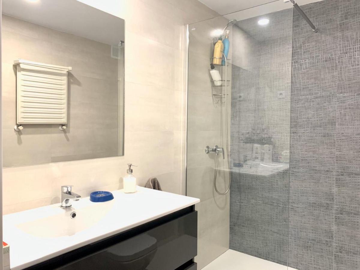Habitacion Atocha Mendez Madrid Buitenkant foto