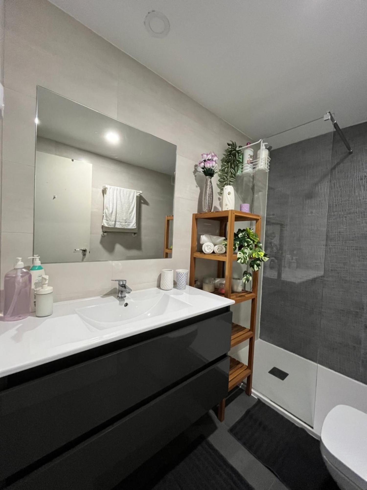 Habitacion Atocha Mendez Madrid Buitenkant foto