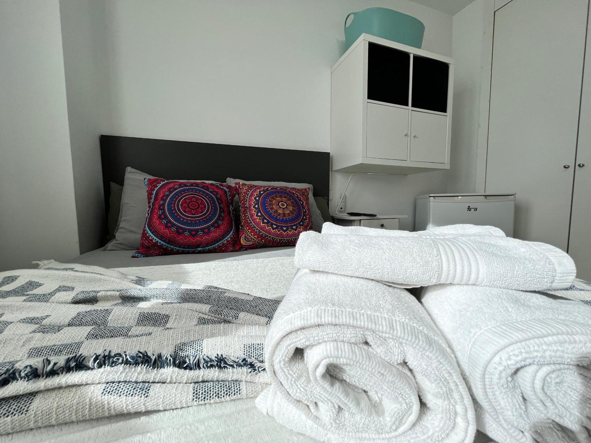 Habitacion Atocha Mendez Madrid Buitenkant foto